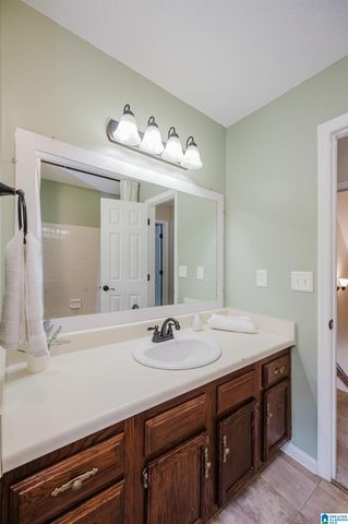1355 WAXWING TRAIL, Alabaster, AL 35007