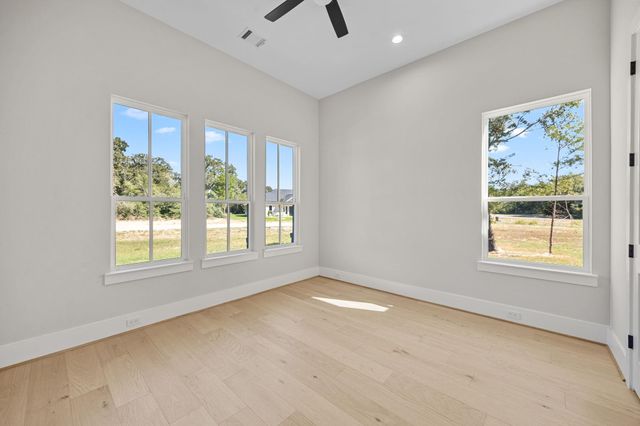 412 S Garrett Circle, Bellville, TX 77418