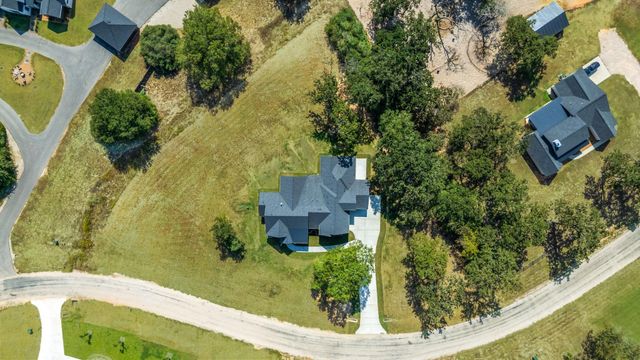 412 S Garrett Circle, Bellville, TX 77418