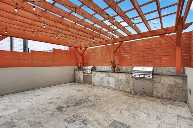 3338 Peachtree NE Road 2808, Atlanta, GA 30326