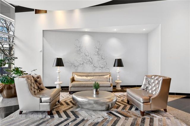 3338 Peachtree NE Road 2808, Atlanta, GA 30326