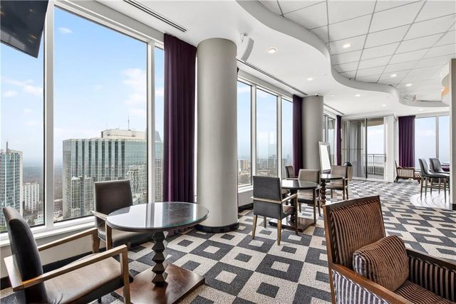 3338 Peachtree NE Road 2808, Atlanta, GA 30326