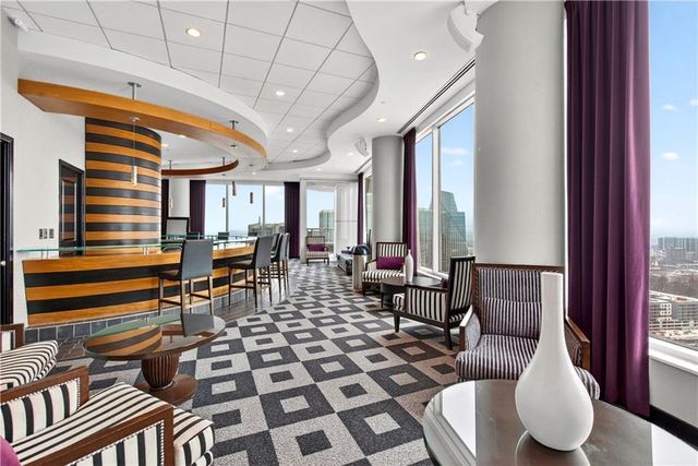 3338 Peachtree NE Road 2808, Atlanta, GA 30326