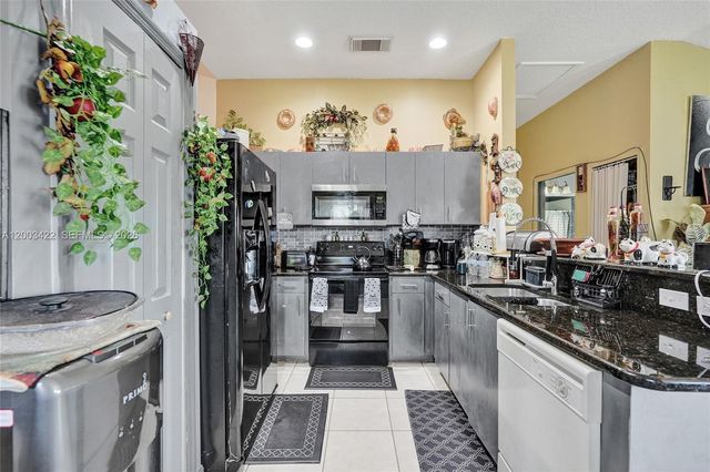 6030 NW Wolverine Road, Port St. Lucie, Port St Lucie, FL 34986