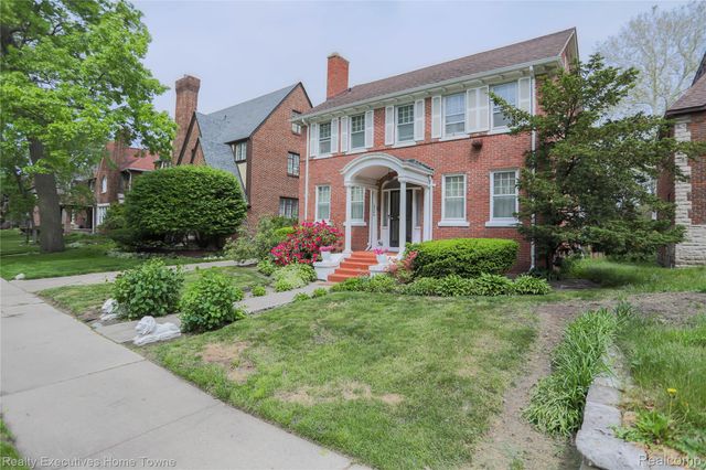 18244 Parkside Street, Detroit, MI 48221