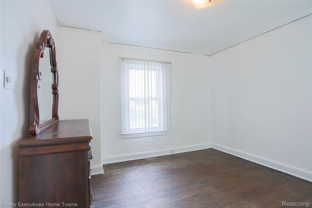 18244 Parkside Street, Detroit, MI 48221
