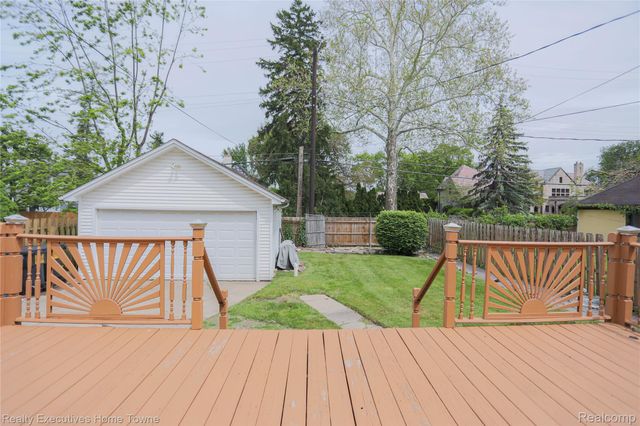 18244 Parkside Street, Detroit, MI 48221