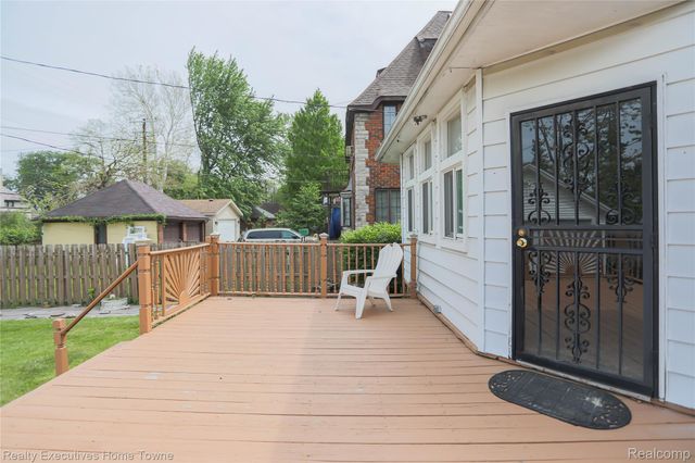18244 Parkside Street, Detroit, MI 48221