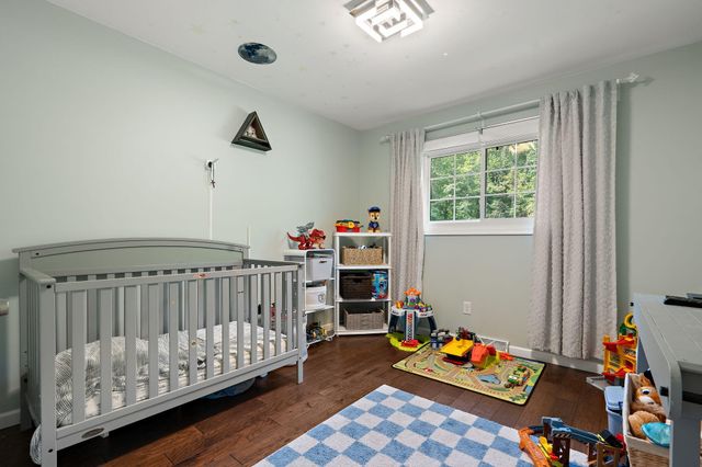 559 N 450 E, Valparaiso, IN 46383
