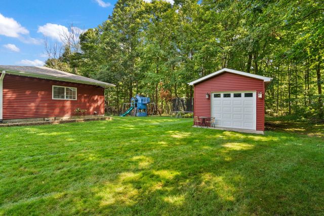 559 N 450 E, Valparaiso, IN 46383