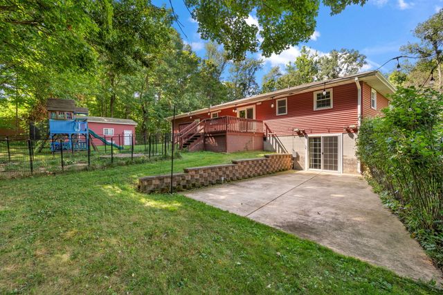 559 N 450 E, Valparaiso, IN 46383