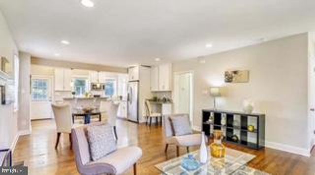 170 CHESAPEAKE ST SW, Washington, DC 20032