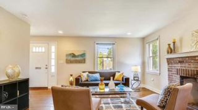 170 CHESAPEAKE ST SW, Washington, DC 20032