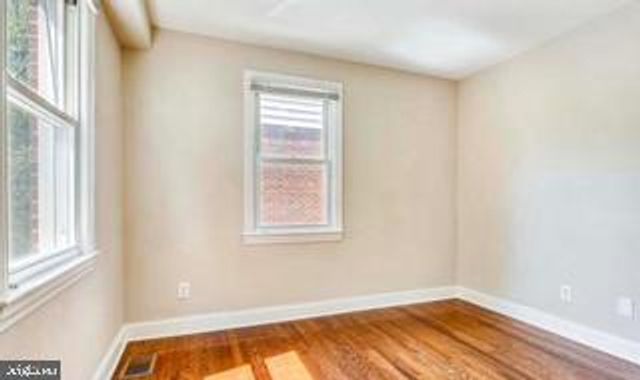 170 CHESAPEAKE ST SW, Washington, DC 20032