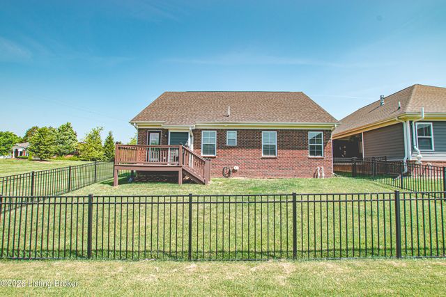 10104 Cedar Garden Dr, Louisville, KY 40291
