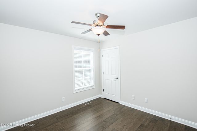 10104 Cedar Garden Dr, Louisville, KY 40291