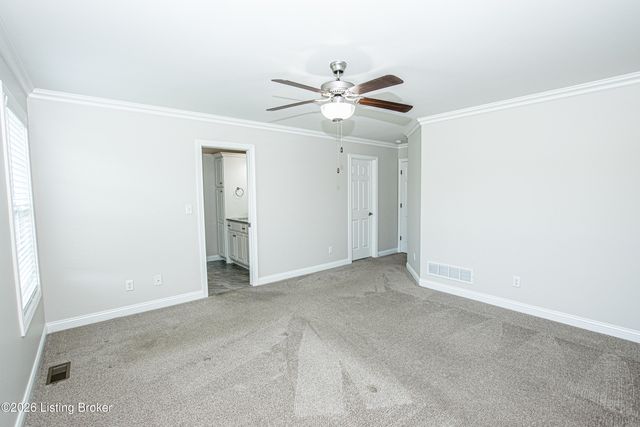 10104 Cedar Garden Dr, Louisville, KY 40291