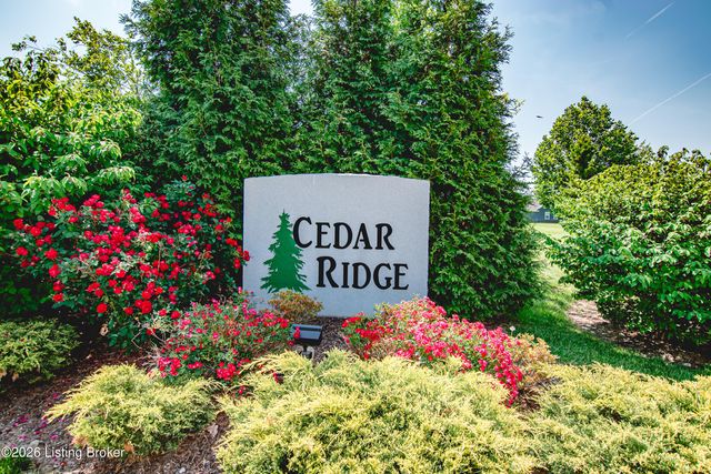 10104 Cedar Garden Dr, Louisville, KY 40291