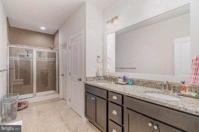 53 MAIZE CIR, Elizabethtown, PA 17022