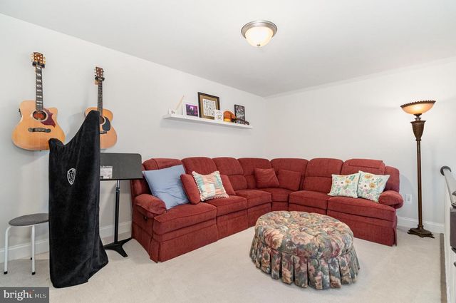 53 MAIZE CIR, Elizabethtown, PA 17022