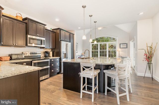 53 MAIZE CIR, Elizabethtown, PA 17022