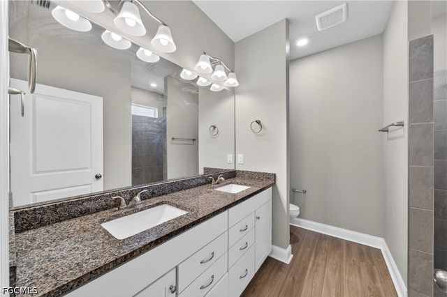 1001 NE 35th LN, Cape Coral, FL 33909