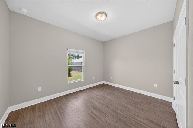 1001 NE 35th LN, Cape Coral, FL 33909