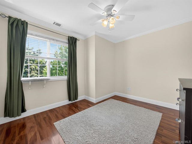 198 Eagle Ridge Way, Nanuet, NY 10954