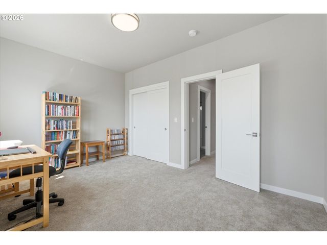 12418 Sw 171ST Ter, Beaverton, OR 97007
