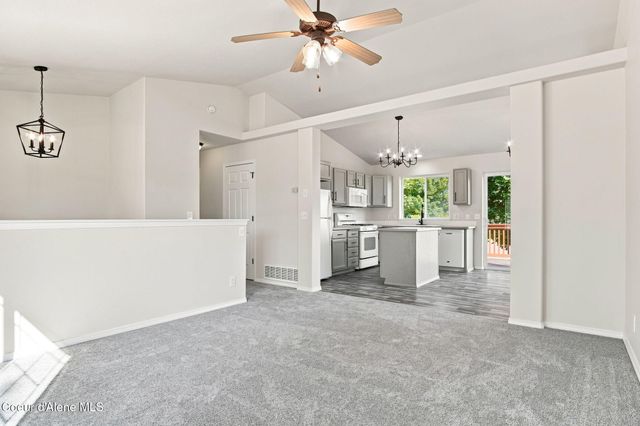 2871 W Apperson DR, Coeur D'alene, ID 83815
