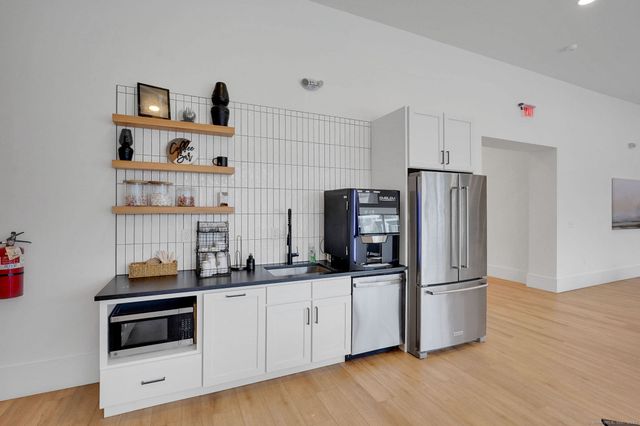 280 Salmon Brook Street 6202A, Granby, CT 06035