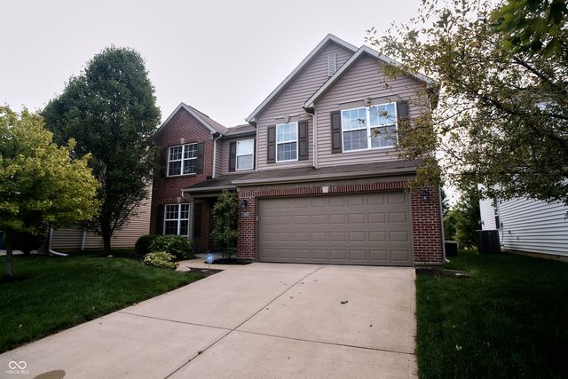 11813 Traymoore Drive, Fishers, IN 46038