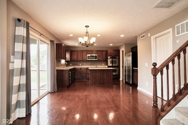 11813 Traymoore Drive, Fishers, IN 46038