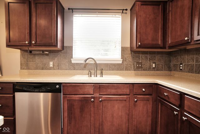 11813 Traymoore Drive, Fishers, IN 46038