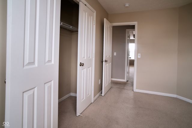 11813 Traymoore Drive, Fishers, IN 46038