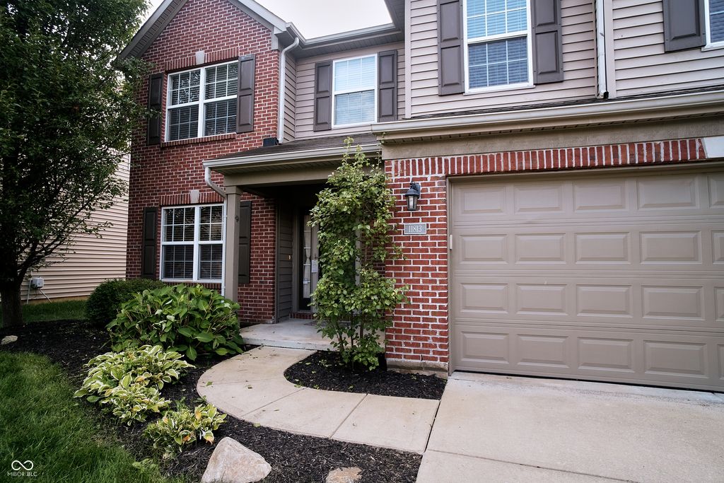11813 Traymoore Drive, Fishers, IN 46038