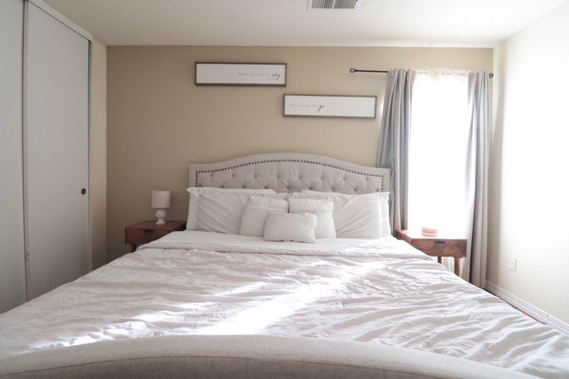 8016 Greythorn Road SW, Albuquerque, NM 87121