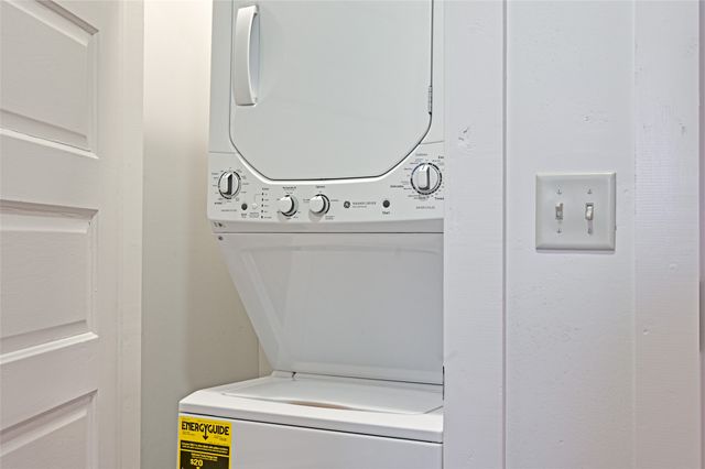 654 B San Francisco, Santa Fe, NM 87501