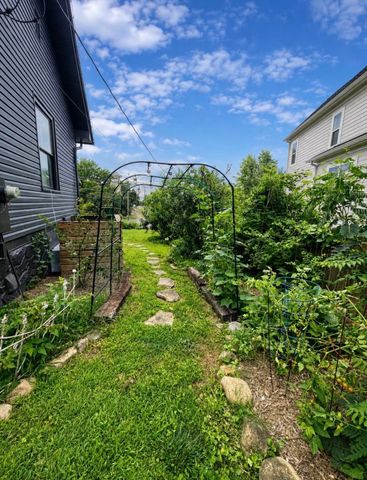 1097 W Mississippi Avenue, Chattanooga, TN 37405