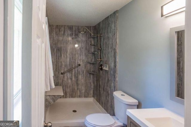 1046 Redan Trace, Stone Mountain, GA 30088