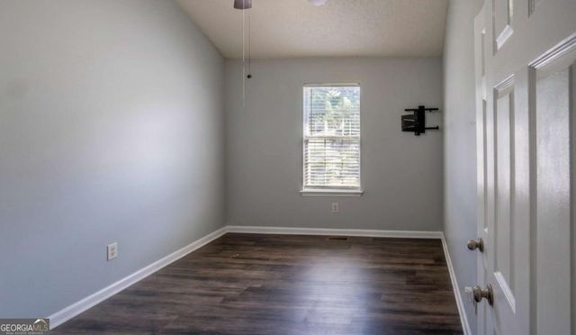 1046 Redan Trace, Stone Mountain, GA 30088