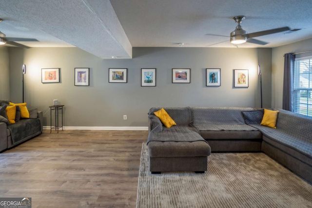 1046 Redan Trace, Stone Mountain, GA 30088