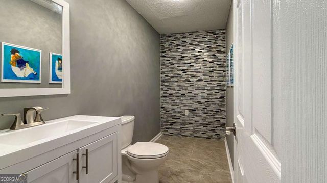 1046 Redan Trace, Stone Mountain, GA 30088