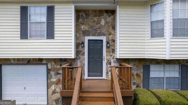1046 Redan Trace, Stone Mountain, GA 30088