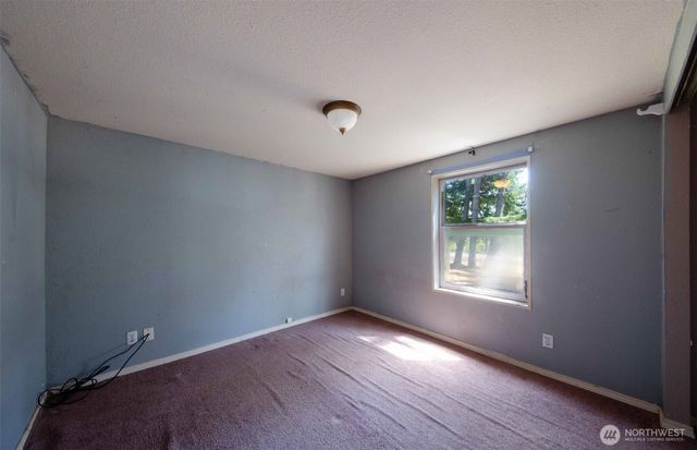 1487 Centralia Alpha Road, Chehalis, WA 98532