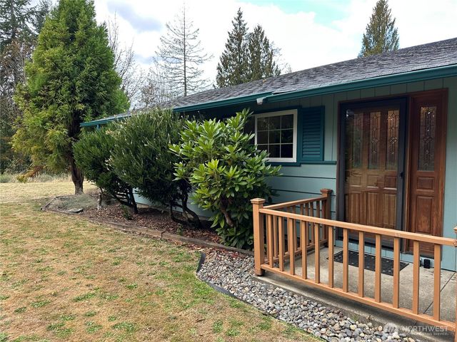 1487 Centralia Alpha Road, Chehalis, WA 98532