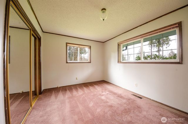 1487 Centralia Alpha Road, Chehalis, WA 98532