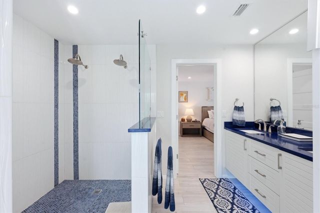 3694 GLEN OAKS MANOR DRIVE, Sarasota, FL 34232