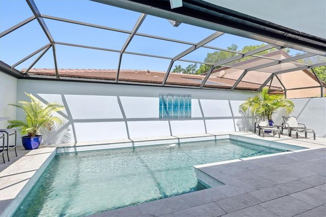 3694 GLEN OAKS MANOR DRIVE, Sarasota, FL 34232