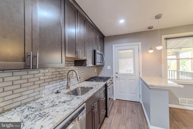 8320 HILLENDALE RD, Baltimore, MD 21234